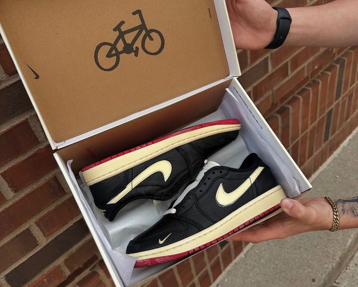 AIR JORDANS RETRO 1 LOW X NIGEL SYLVESTER